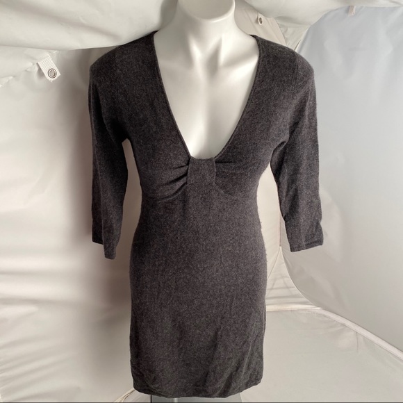 Catherine Malandrino v-neck cashmere sweater dress - Picture 1 of 12